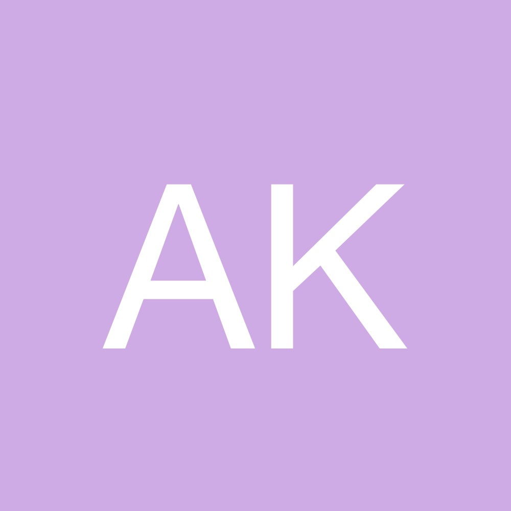 Meet your Posher, Aki